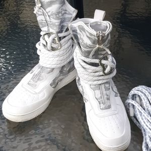Nike Airforce one boots, Grey and white authentic